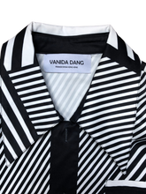 Chemise à rayures noires