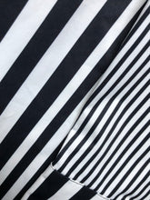 Chemise à rayures noires