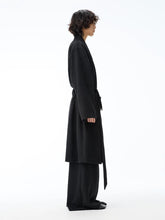 Vanida Dang - Veste longue col hanfu noir - Luxe Samouraï Futuriste Techwear