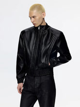 Blouson noir poches côté avec découpé