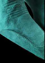 Vanida Dang - Indigo green suédine boots - Luxe Samouraï Futuriste Techwear