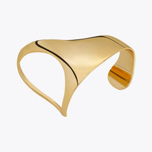 Hands bracelet