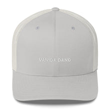 Vanida Dang - Casquette Vanida Dang mesh et broderies - Couture Franco-Chinoise