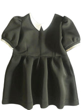 Robe noire col Claudine