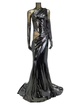 Robe silver drapée asymétrique
